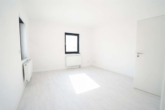 Schlafzimmer - Erstbezug!! Moderne 3-Zimmer-Wohnung mit Terrasse & Einbauküche – komfortables Wohnen in bester Lage