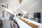 Essbereich - Licht, Raum & Stil: Beeindruckende Maisonette-Wohnung mit einzigartigem Schnitt