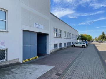 Beheiztes Lager für Autos, Motorräder u. Waren aller Art, 63179 Obertshausen, Lagerfläche