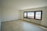 Wohnzimmer - Platz für die ganze Familie! Modernisiertes 4-Parteien-Haus in Zellhausen – 110 qm – OG