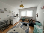 Kinderzimmer - 4-Zimmer-Wohnung – 136 qm – Balkon – Garage – absolut zentrale Lage in Seligenstadt