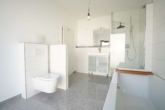 Badezimmer - Erstbezug!! Sanierte 3-Zimmer-Wohnung im bester Lage von Seligenstadt