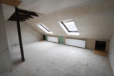 DG - Kernsaniertes Reihenhaus in direkter Feldrandlage mit Garten und Garage