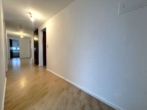 Flur - Lichtdurchflutete 4-Zimmer-Wohnung im Dachgeschoss in ruhiger Lage von Gelnhausen