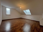 Schlafzimmer - Lichtdurchflutete 4-Zimmer-Wohnung im Dachgeschoss in ruhiger Lage von Gelnhausen