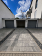 Garage - Exklusives Wohnen auf zwei Ebenen – Maisonettewohnung mit zwei Balkonen und Garage in Bestlage