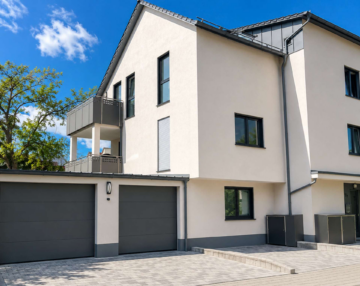 Exklusives Wohnen auf zwei Ebenen – Maisonettewohnung mit zwei Balkonen und Garage in Bestlage, 63500 Seligenstadt, Maisonettewohnung