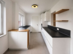 Küche 1.OG - Exklusives Wohnen auf zwei Ebenen – Maisonettewohnung mit zwei Balkonen und Garage in Bestlage