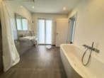 Badezimmer - Einziehen und Wohlfühlen – Möblierte Wohnung in bester Altstadtlage in Seligenstadt