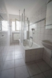Badezimmer - Charmante Wohnung mit Balkon und Außenstellplatz (2. OG Mitte)