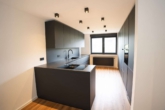 Küche - Modernes & kernsaniertes Reihenhaus am Feldrand – lichtdurchflutet mit Garten und Garage