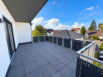 Balkon - Wohnen mit besonderem Flair: Lichtdurchflutete 2-Zimmer-Wohnung mit Rundumbalkon und TG-Stellplatz