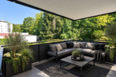 Balkon (Visual) - MODERNE 3-ZIMMER-WOHNUNG – WESTBALKON – BLICK INS GRÜNE – 2 STELLPLÄTZE