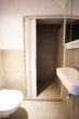 Badezimmer - Erstbezug!! Charmantes 1-Zimmer-Apartment im Souterrain – ideal für Singles oder Pendler