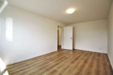 Schlafzimmer - Privatsphäre, Komfort, Wertstabilität – Stilvolle 4-Zimmer-Wohnung mit Garten Seligenstadt