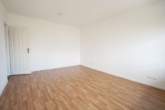 Schlafzimmer 1 - Charmante Wohnung mit Balkon und Außenstellplatz (2. OG Rechts)