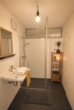 Badezimmer - Moderne 3-Zimmer-Wohnung mit Einbauküche, Balkon, TG-Stellplatz uvm.