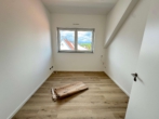 Kinderzimmer - Barrierefreie und topmoderne 4-Zimmer-DG-Wohnung W7 mit Balkon und Loggia in Rodgau Jügesheim